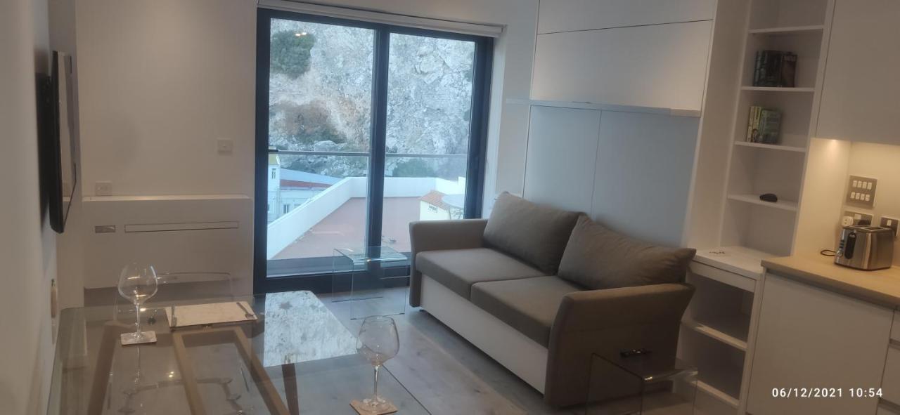 The Hub Apartamento Gibraltar Exterior foto